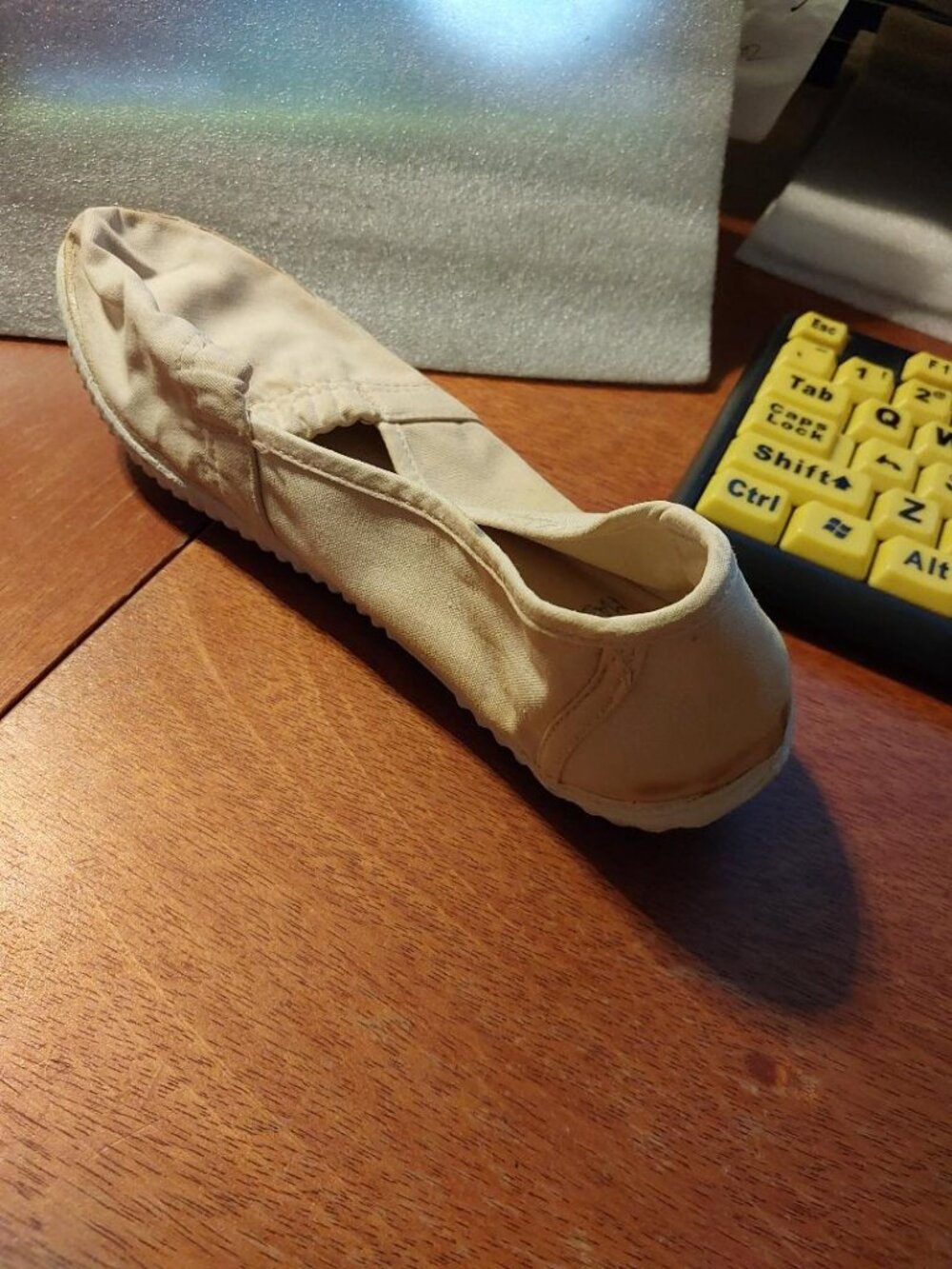 Vintage Women Canvas Slip On Flats Off White Size 7 Good Condition - Picture 3 of 5